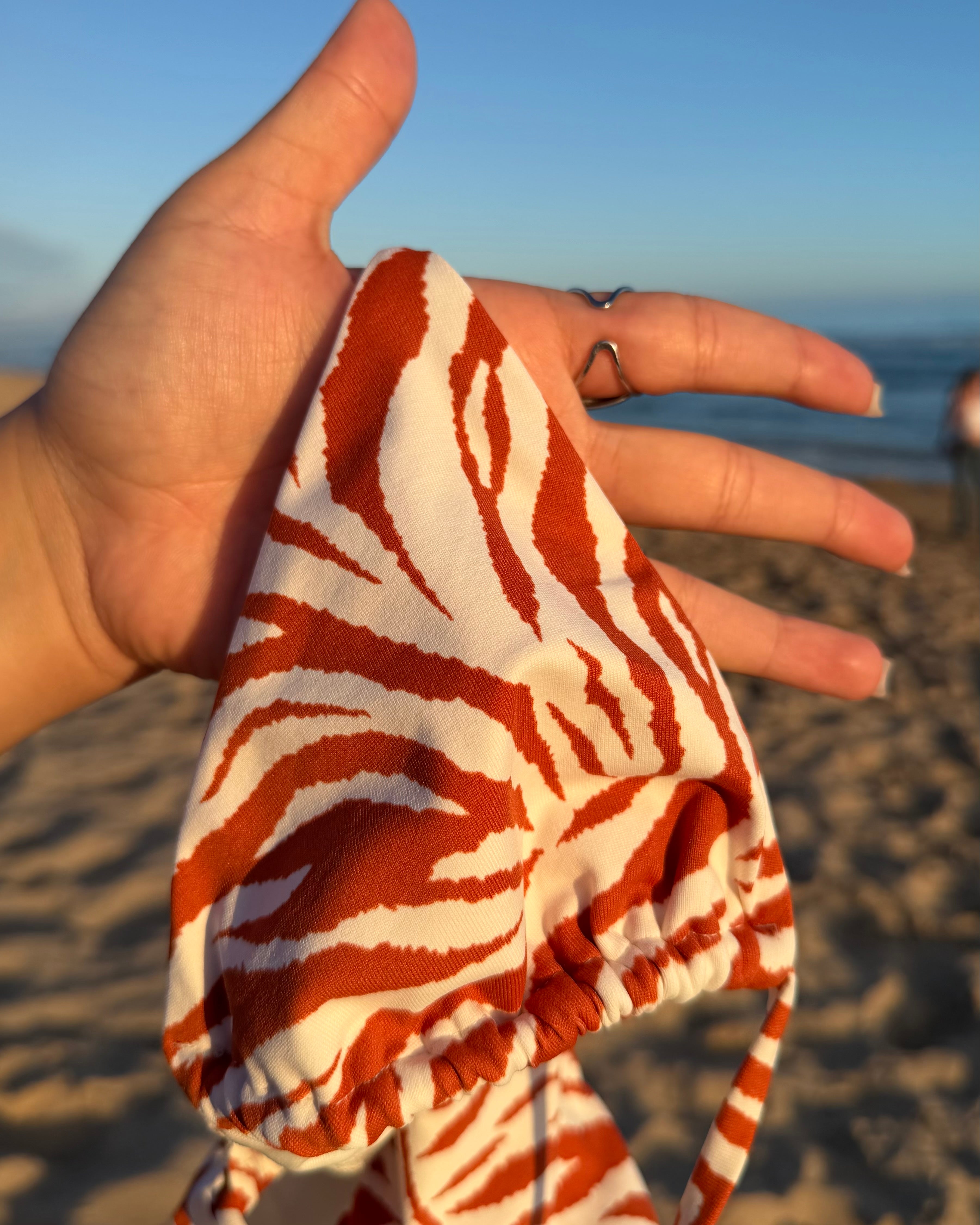 Biquíni Estampado “Tigresa Canela”